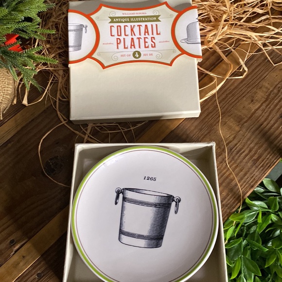 Williams Sonoma Adorable Antique Illustration Cocktail Plates - Set of Four - Picture 10 of 17